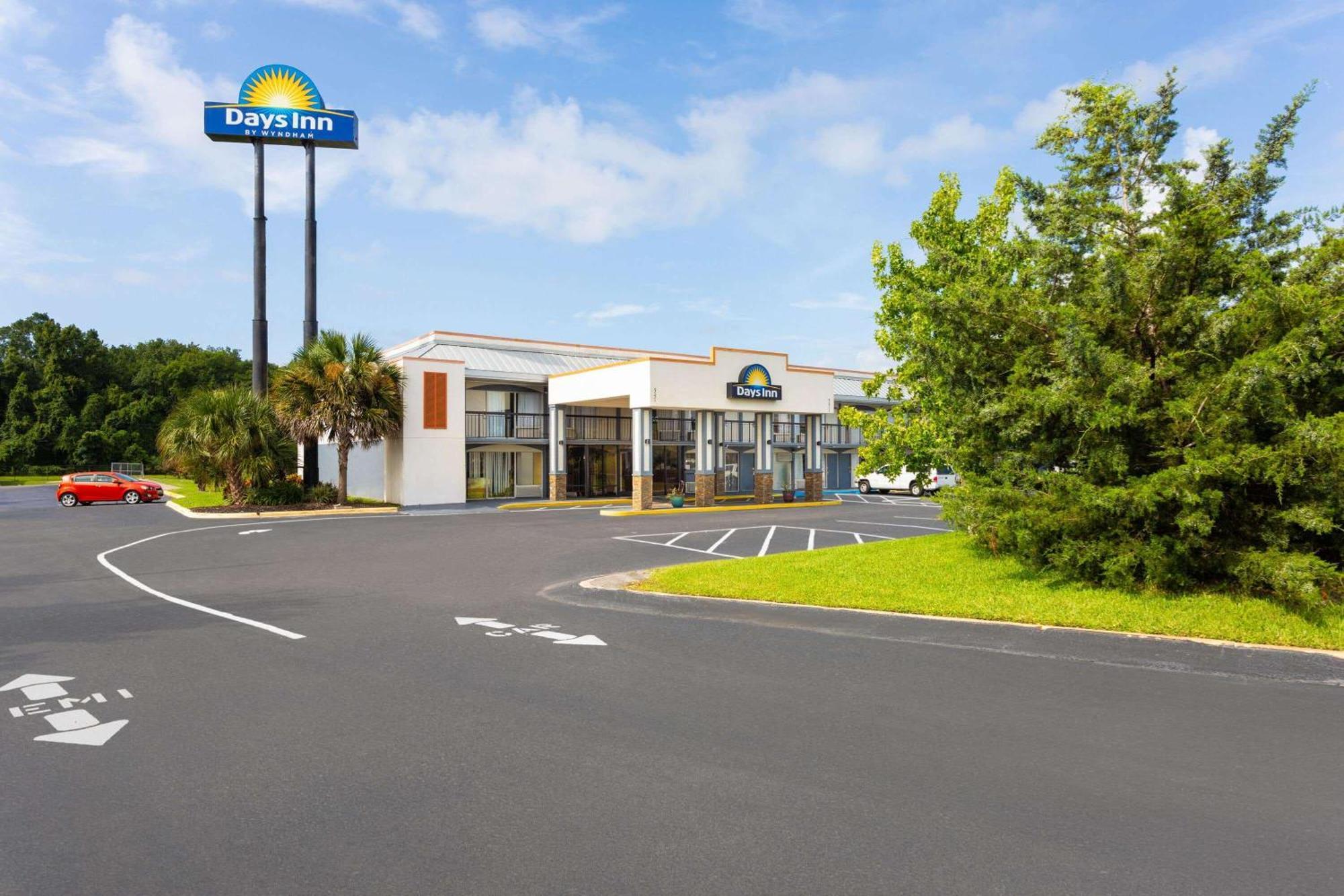 Days Inn By Wyndham Wildwood I-75 Zewnętrze zdjęcie